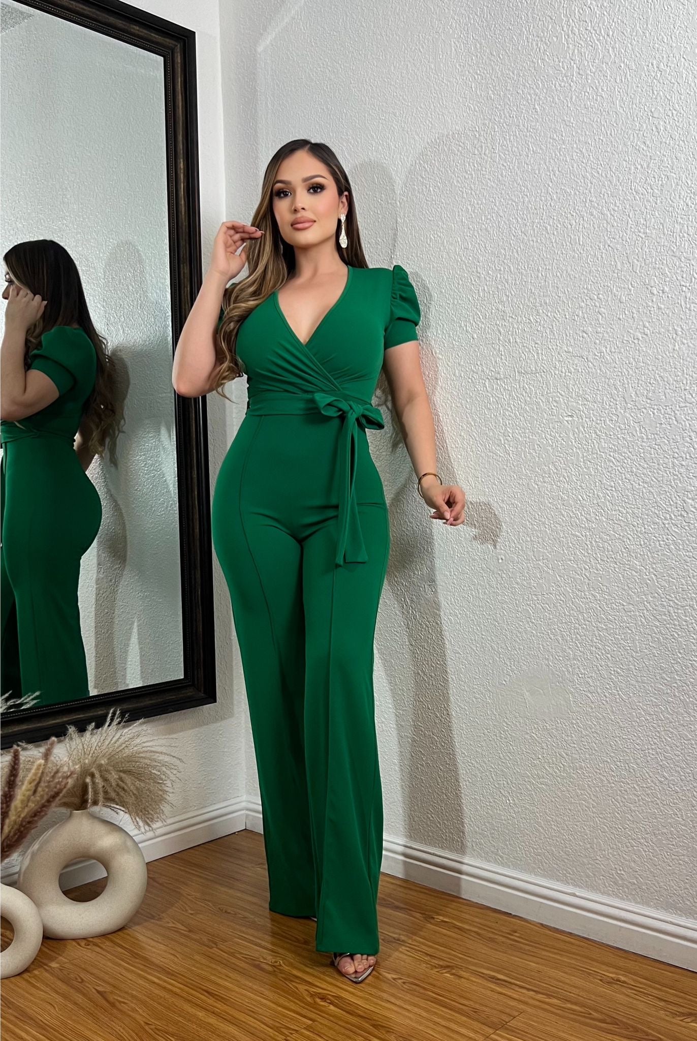 issa green dress Issa Rae 2024 Oscars Dark Green Sequin Velvet Celebs Dress main image 1