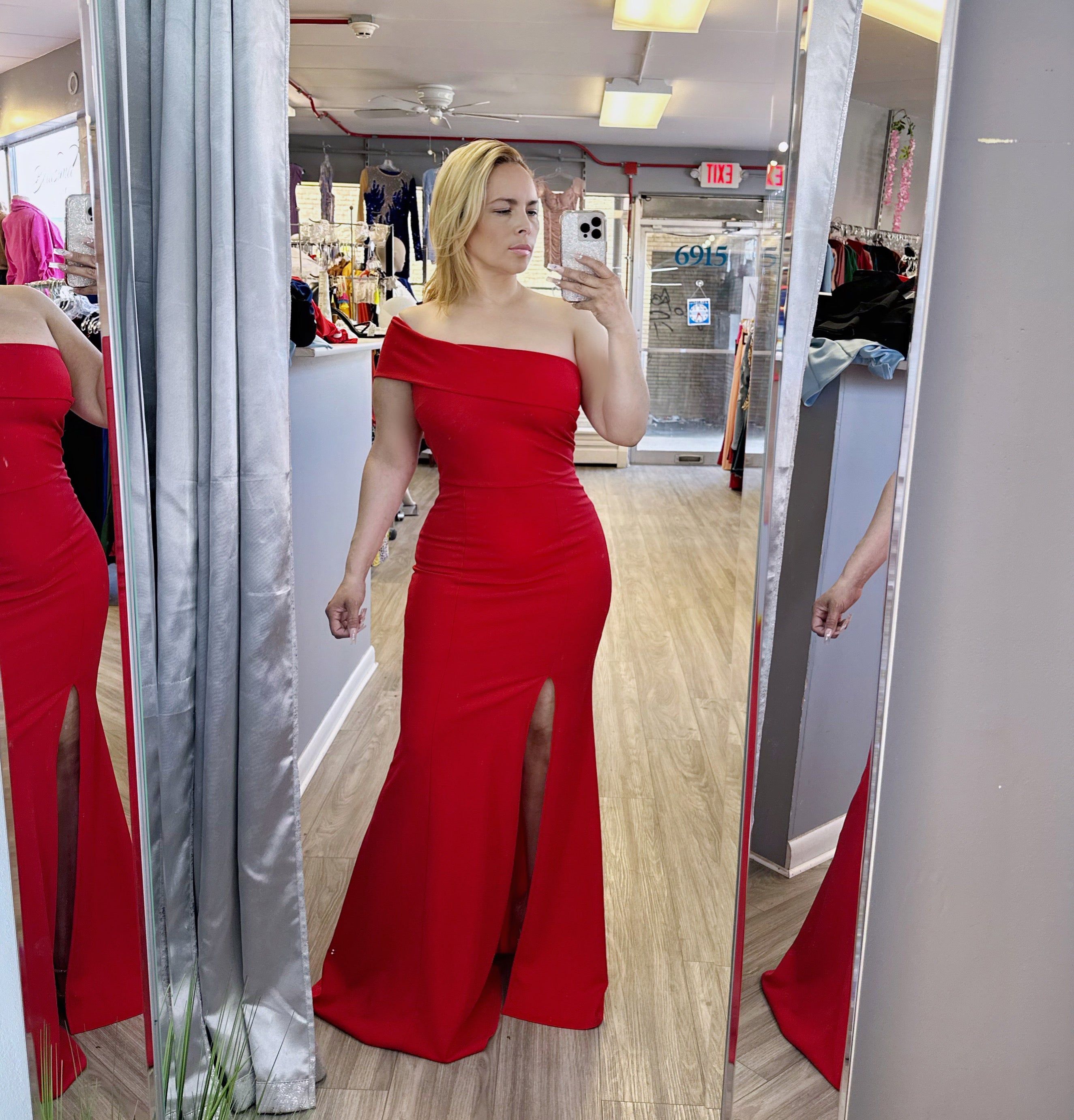 Azalea Couture Dress (Red) – Bellisima Fashion Boutique