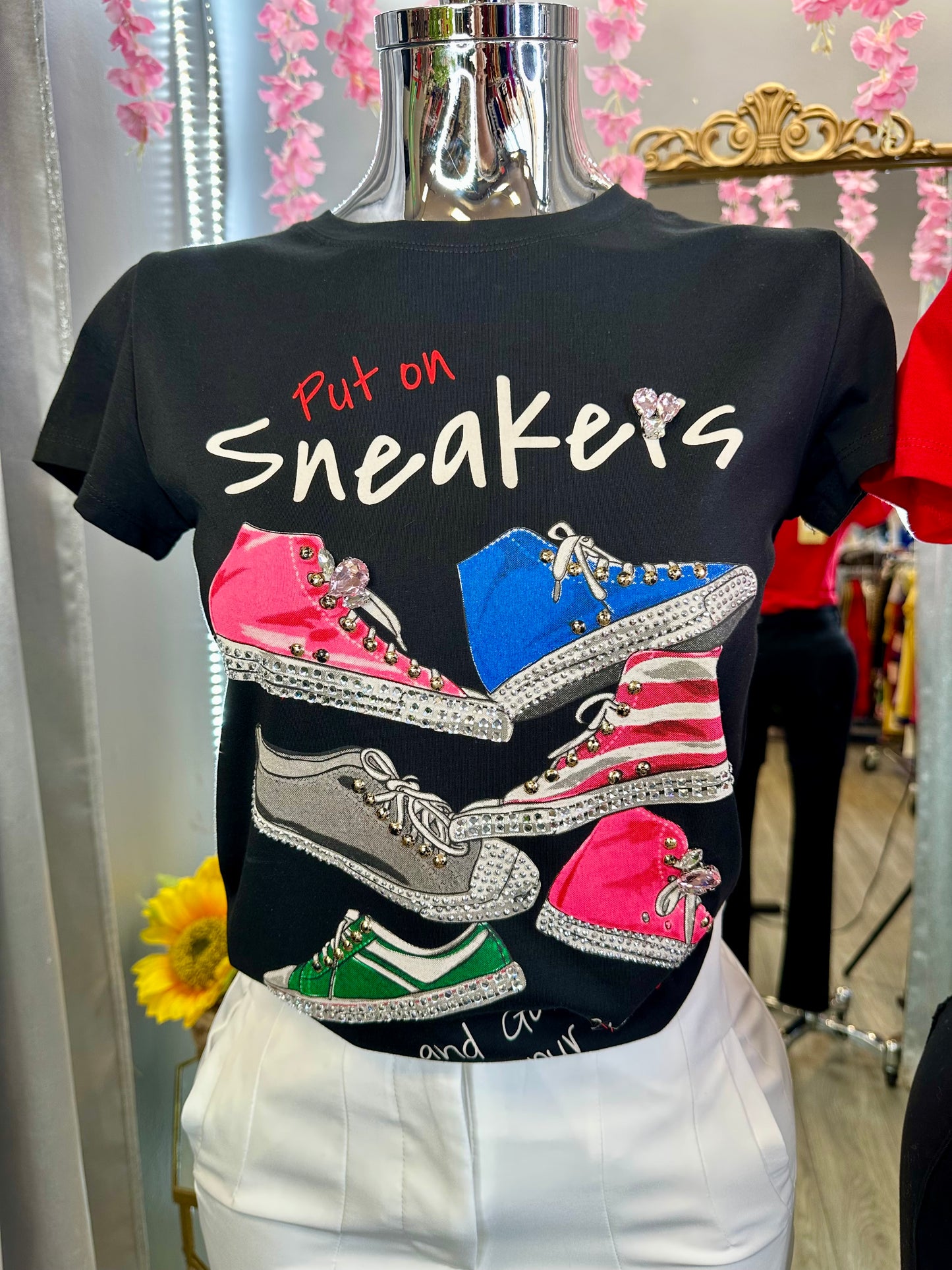 Sneakers Shirt (Black)