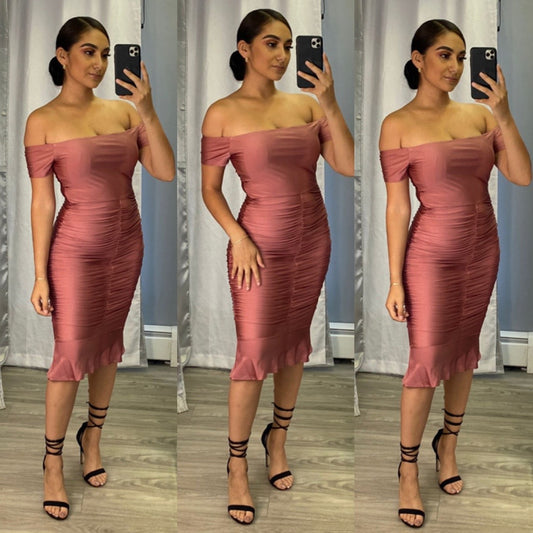 First Date Dress (Mauve)